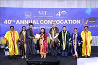 VIT 1 (4)